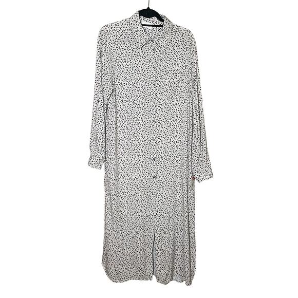 Aura Button Down Shirt Dress Sz Medium Collared Animal Print Long Sleeve Splits - Picture 2 of 10